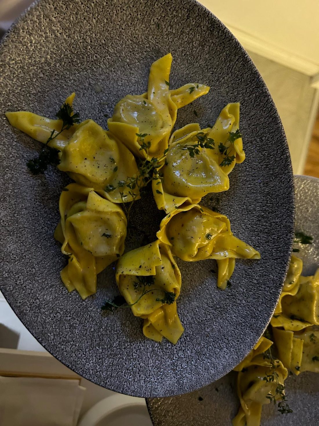 Tortelloni ricotta e tartufo
