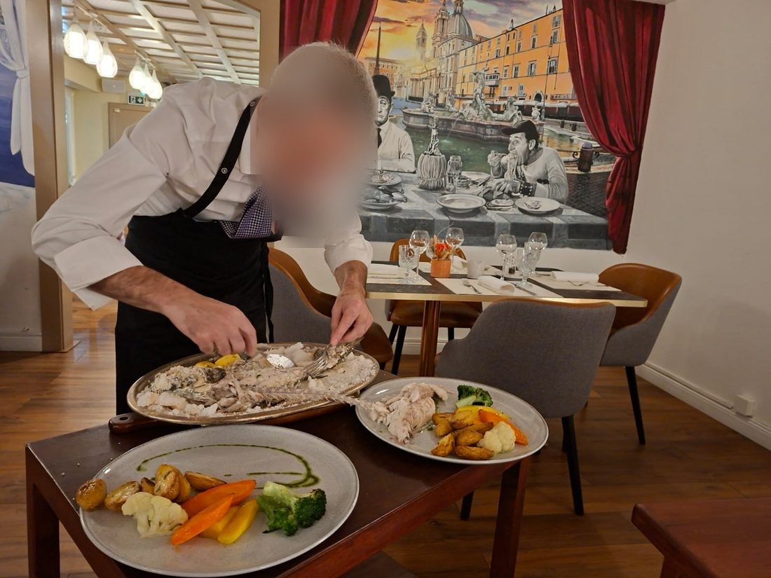 Loup de mer en croûte de sel